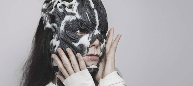 Бьорк будет выступать в маске «без кожи», созданной с помощью 3D-печати - 2